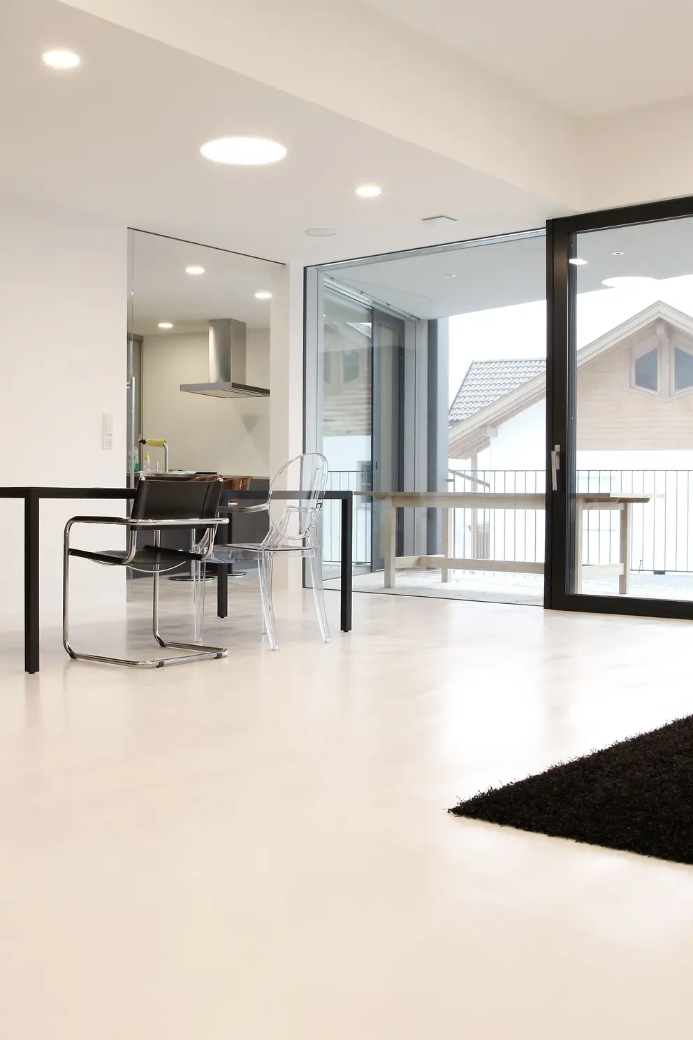 Loft W Living