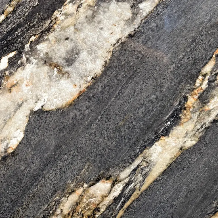  GNEISS